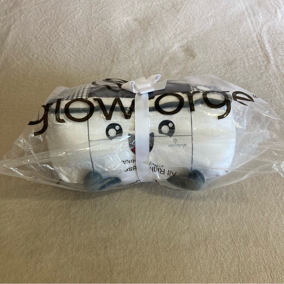 Glowforge Laser Limited Edition White Mascot Plushie - Picture 2 of 8